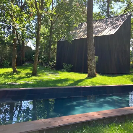 Vakantiehuis 'calme Et Nature' Avec Piscine Au Golf-lac De - Couchage 2 Personnes